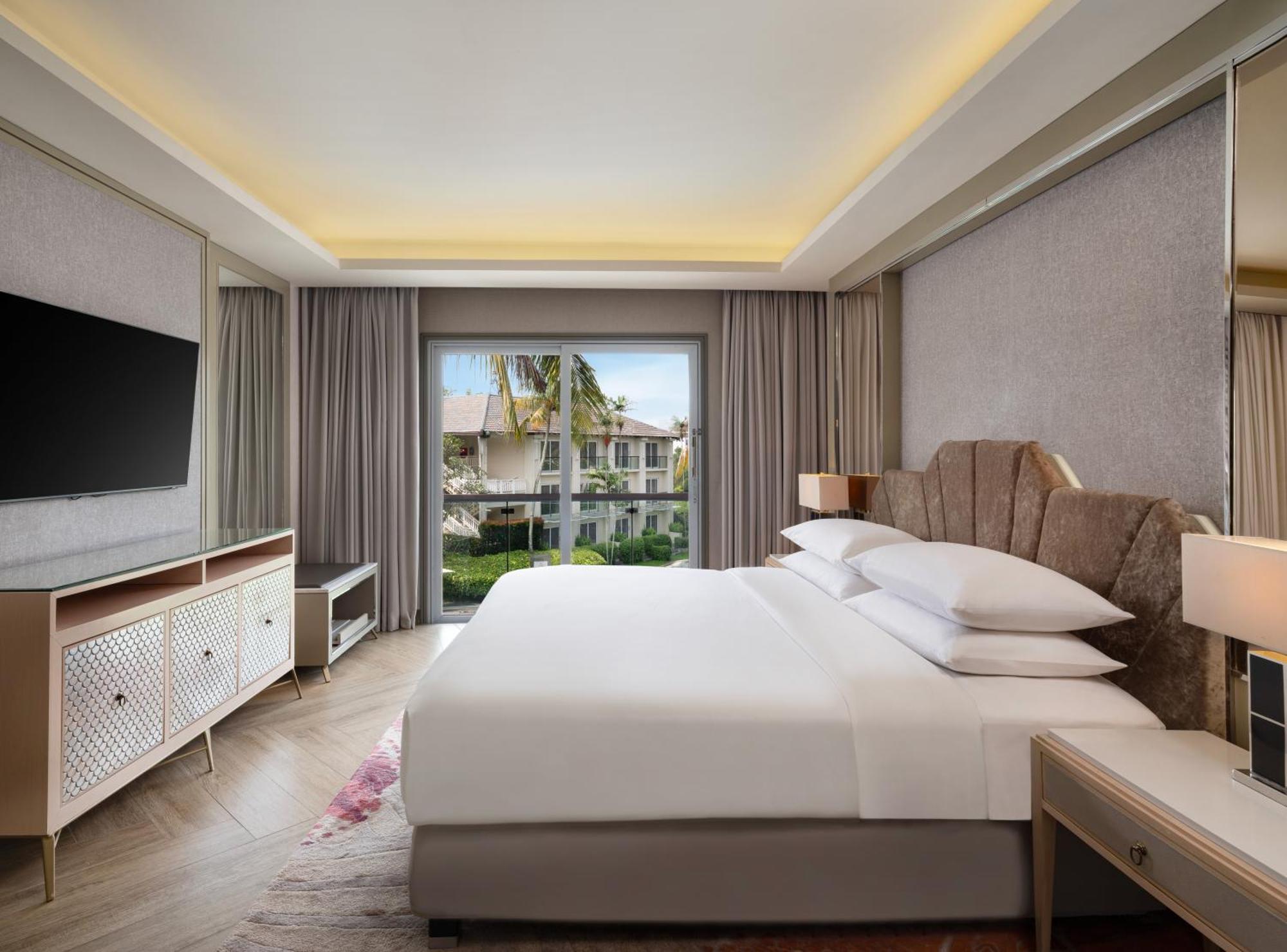 Sheraton Bandung Hotel & Towers Exterior foto