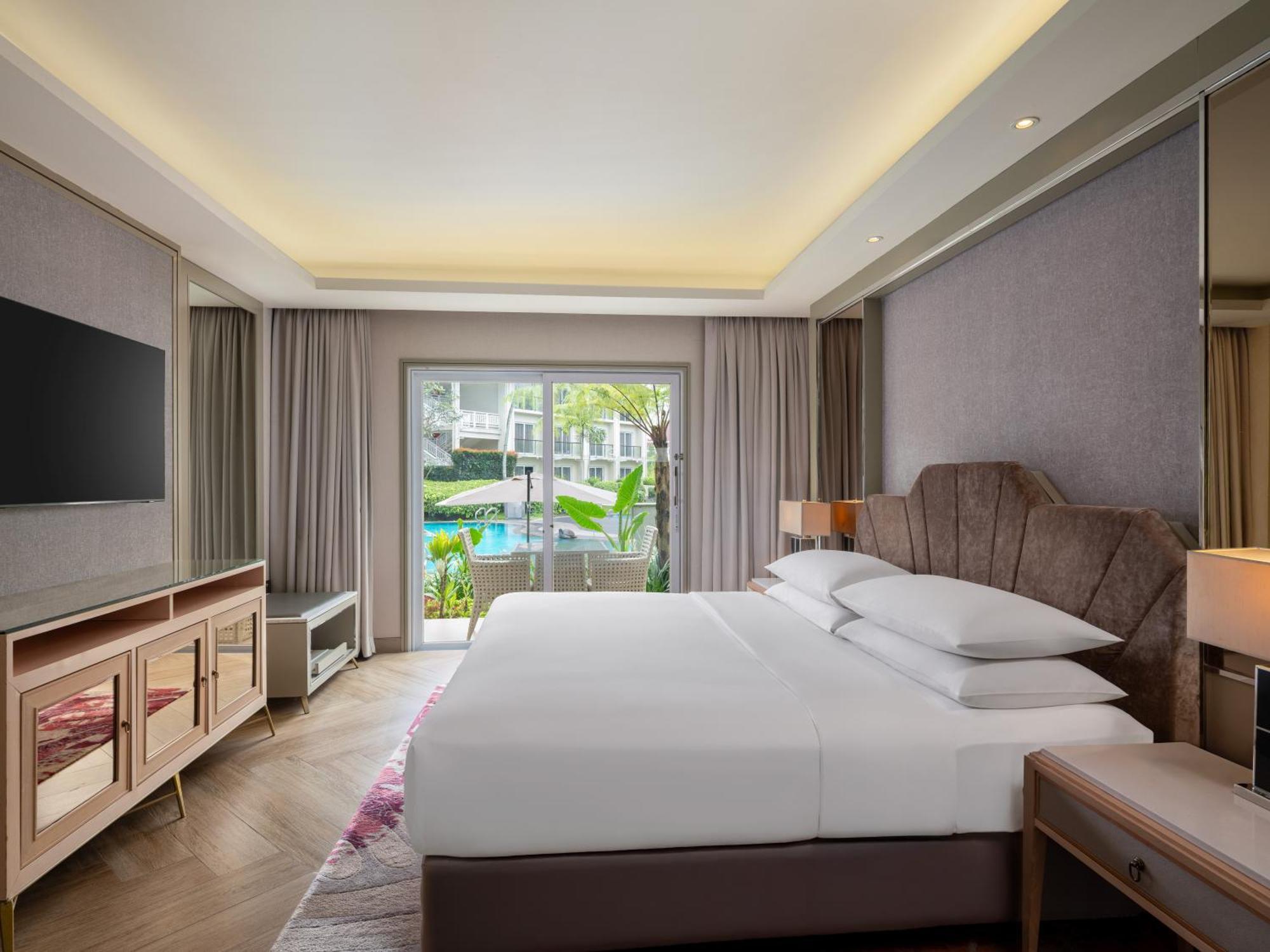 Sheraton Bandung Hotel & Towers Exterior foto